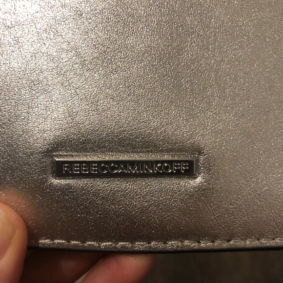 Rebecca Minkoff metallic chevron wristlet - Picture 4 of 7